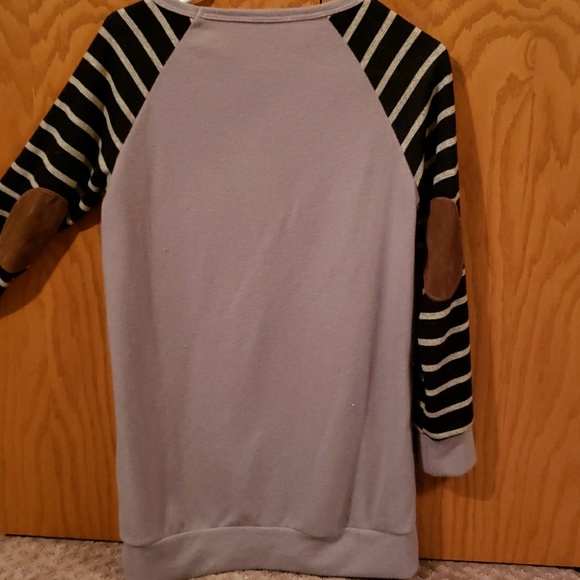 Elbow patch sweater - Picture 2 of 3